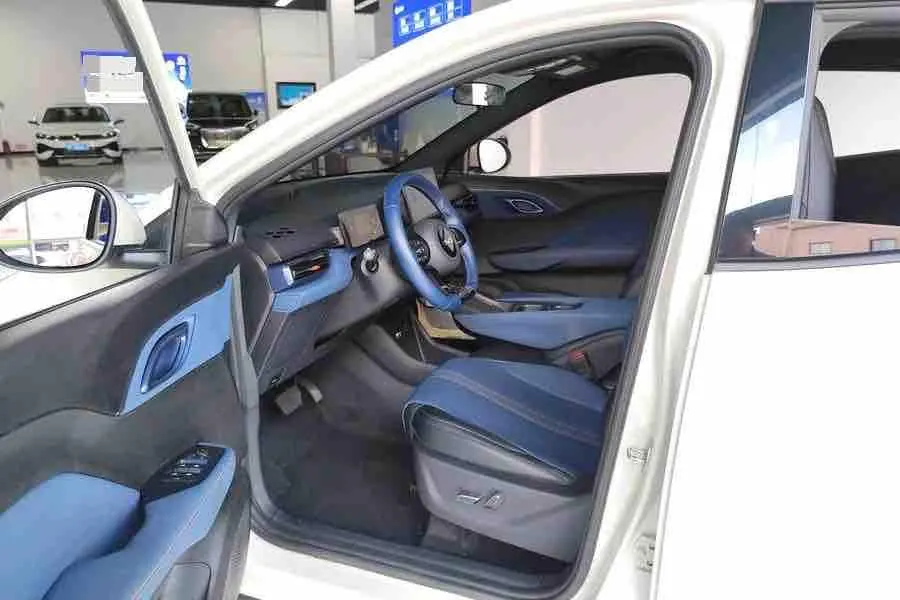 BYD 2025 Seagull 405km Flying Edition Automatic Gear 4