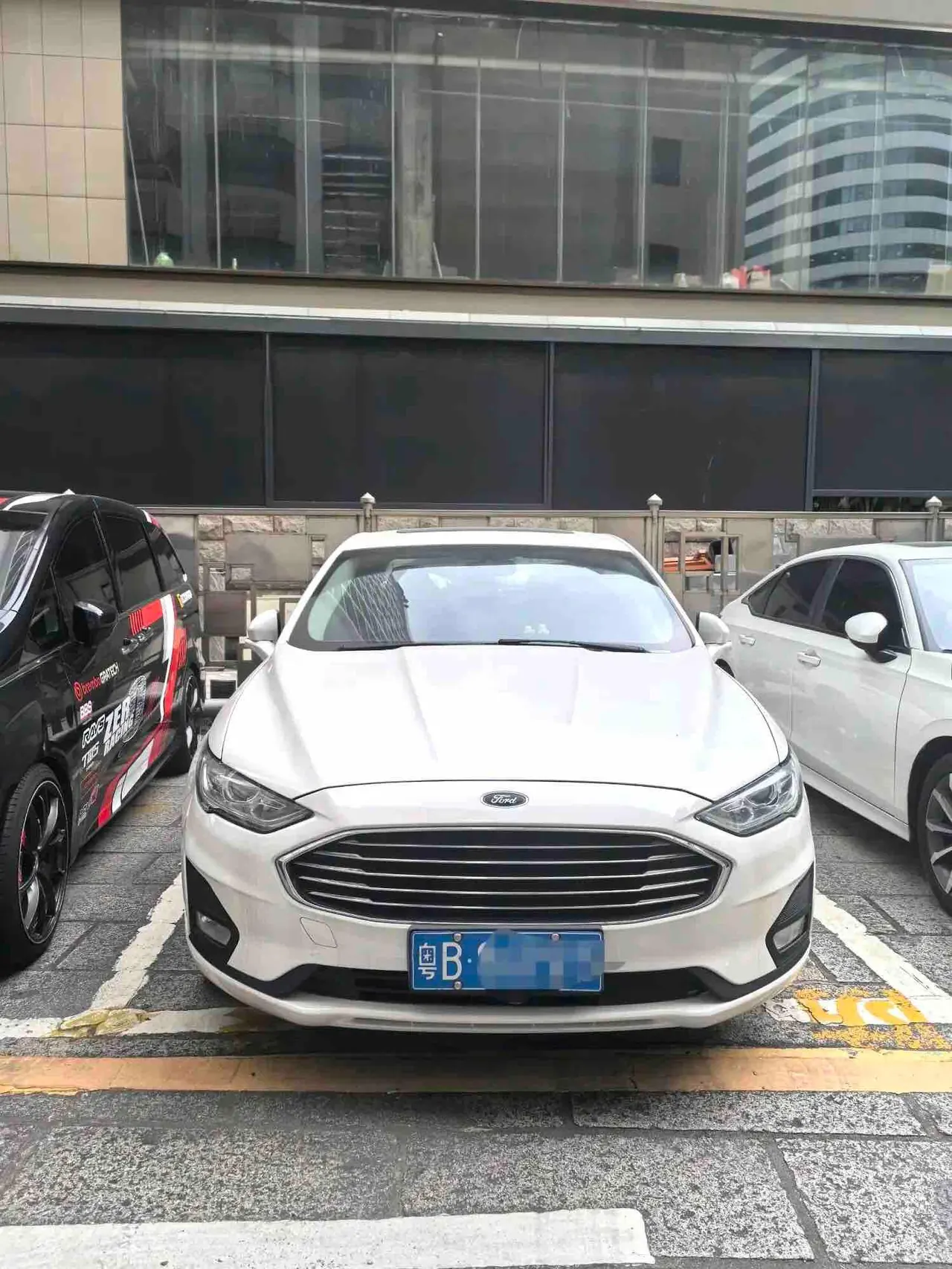 Ford 2020 Mondeo 1.5T EcoBoost 180 Luxury Automatic Gear 2