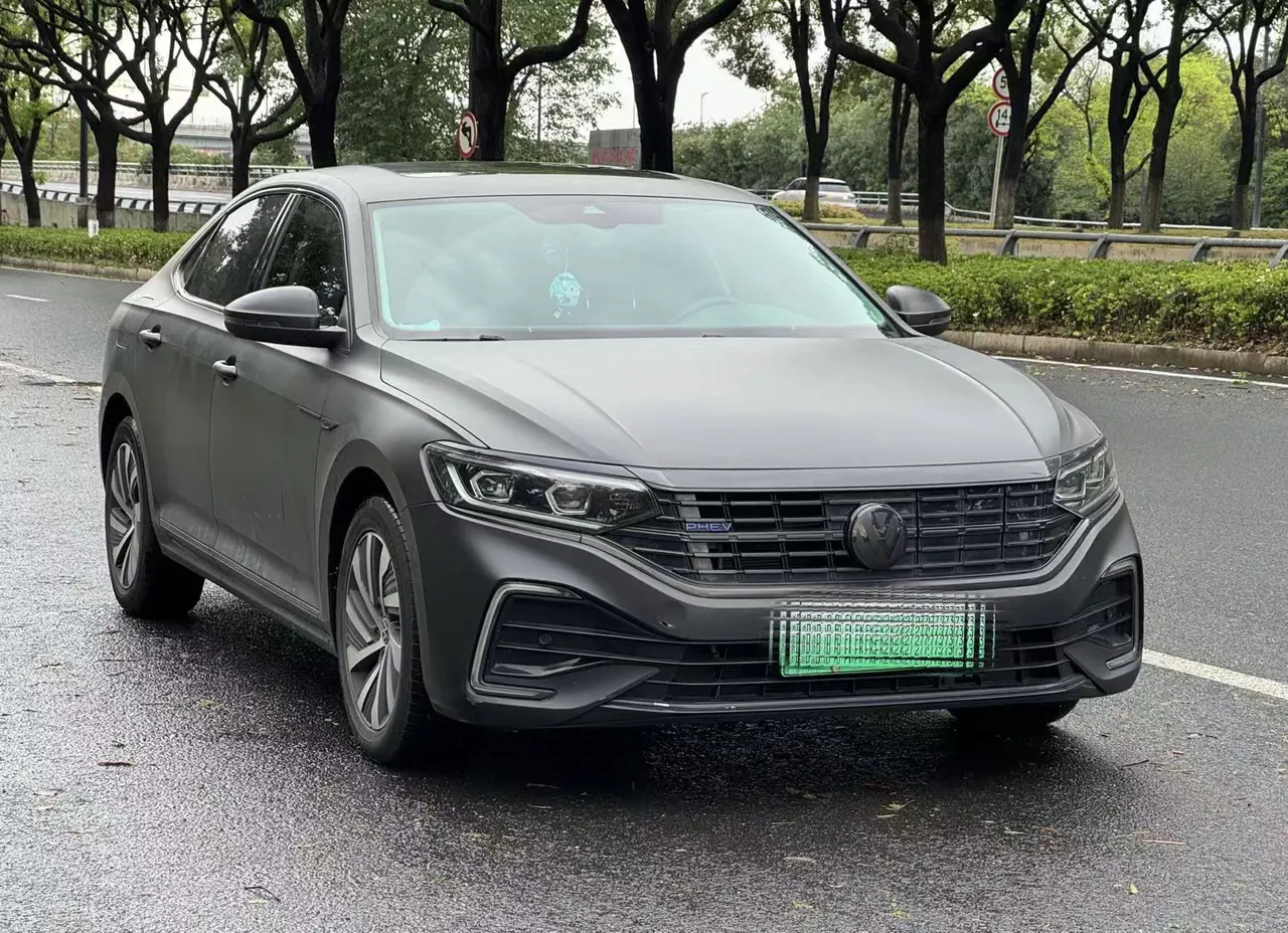 Volkswagen Passat New Energy 2022 Passat PHEV 1.4T 430 Deluxe Automatic Gear 2