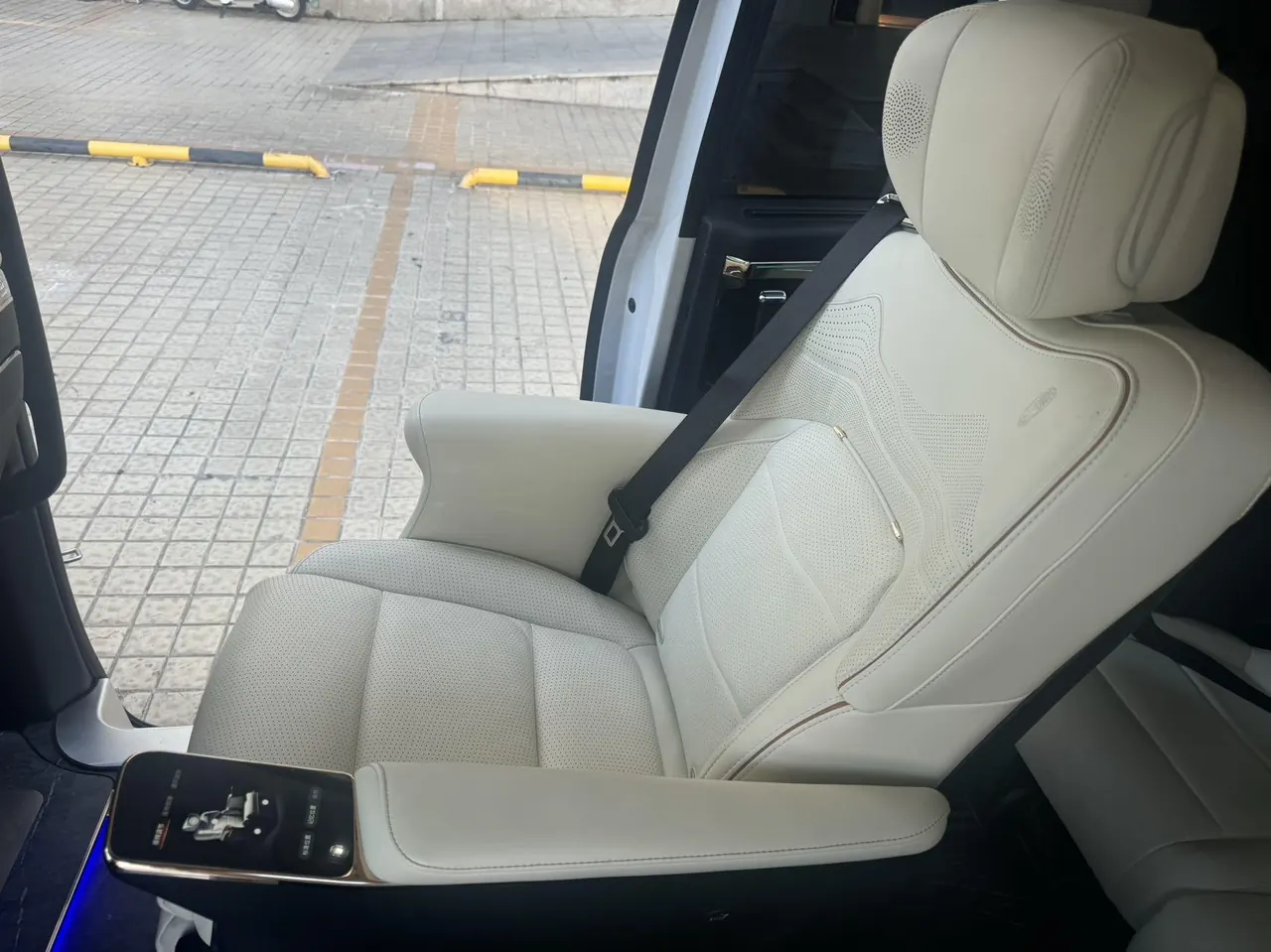 Chuanqi 2023 E9 2.0T Master Automatic Gear 8