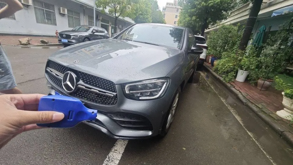 打开图片灯箱:Mercedes Benz GLC (Imported) 2020 GLC 260 Coupe 4MATIC 2.0T Automatic