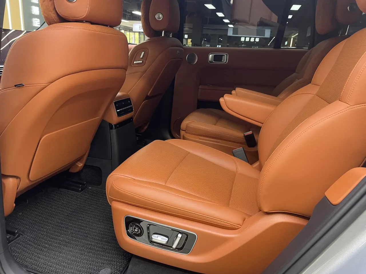 Li 2022 L9 1.5T Max Edition Automatic Gear 3