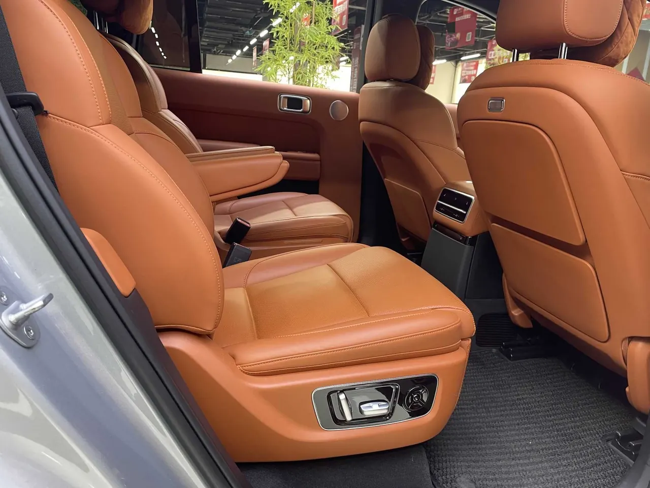 Li 2022 L9 1.5T Max Edition Automatic Gear 5