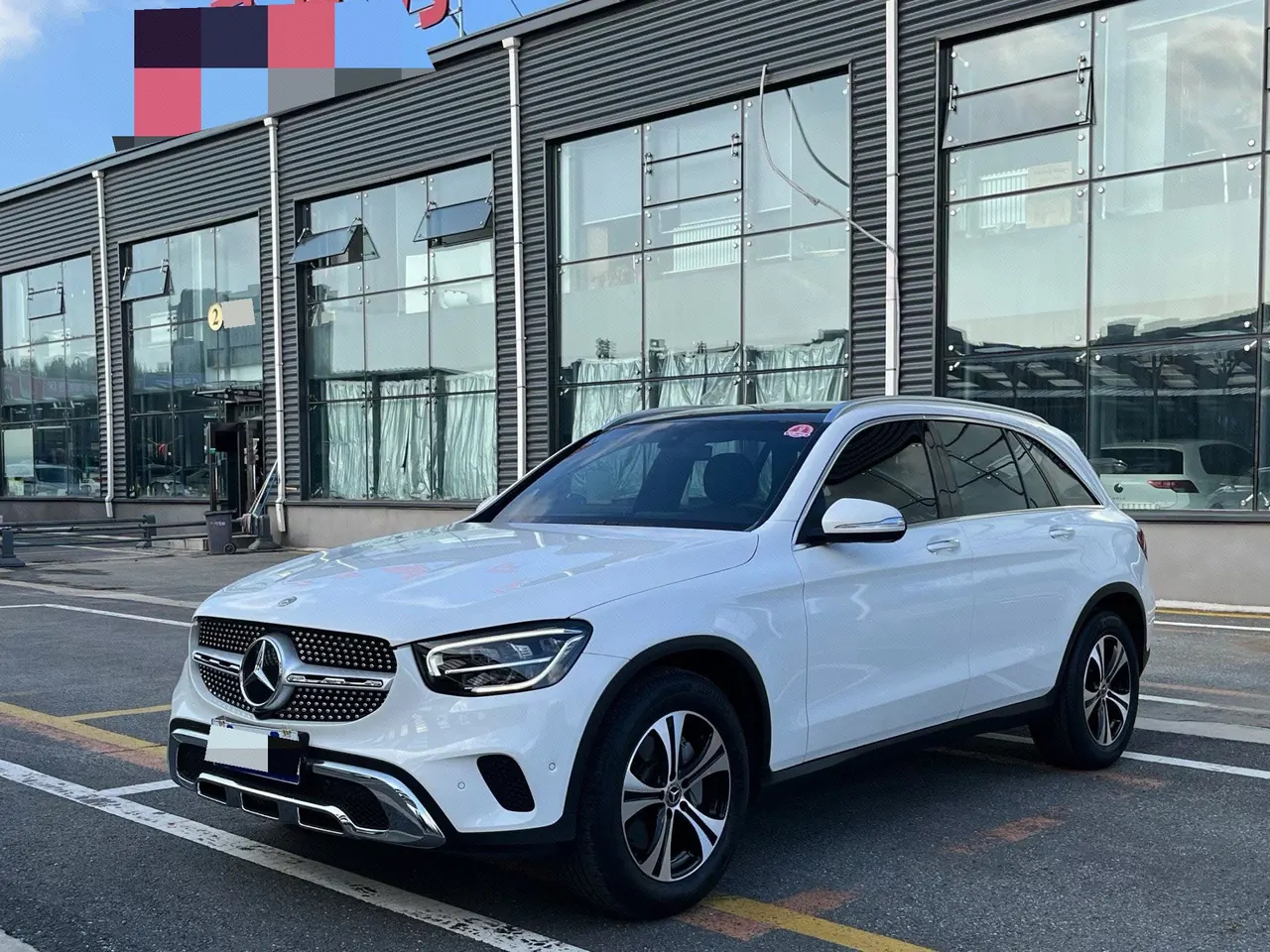 打开图片灯箱:Mercedes Benz 2020 GLC 260 L 4MATIC 2.0T Dynamic (Modified) Automatic Gear