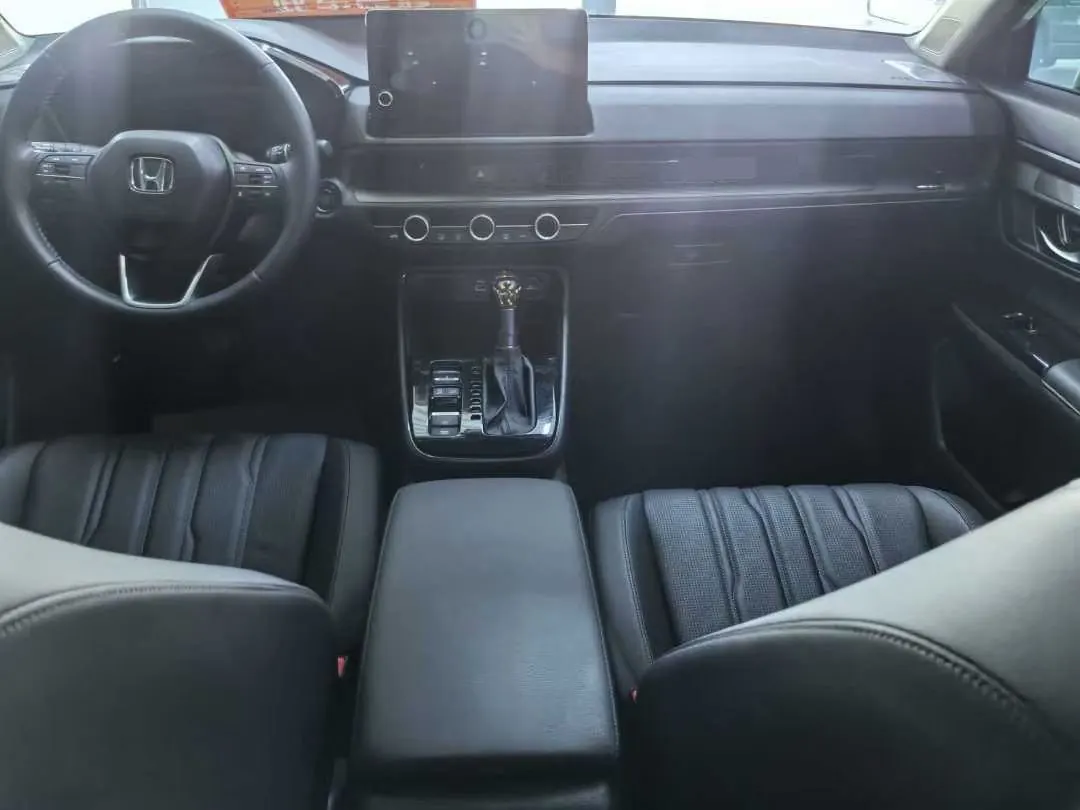 Honda 2025 Hao Ying 1.5T Stepless 240TURBO Two-Drive Deluxe Edition 5-seat Automatic Gear 6