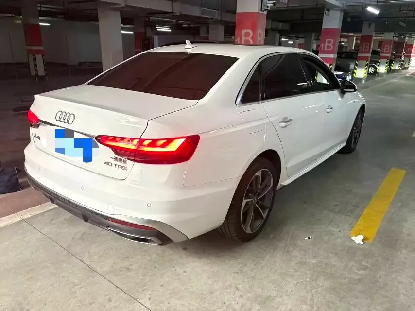 Audi 2022 A4L 2.0TFSI 40TFSI Fashion Dynamic Automatic 6