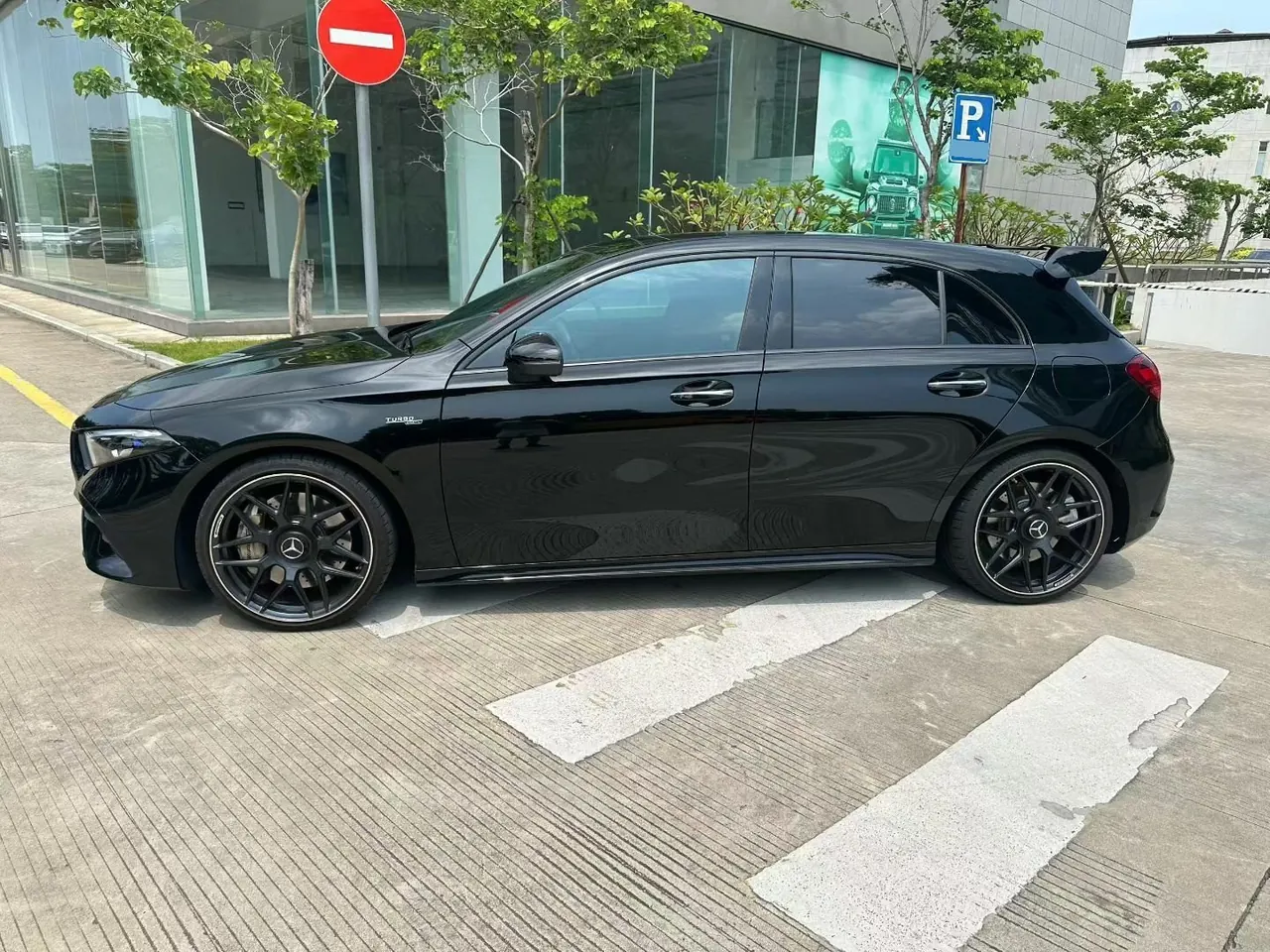 Mercedes Benz Class A AMG (Imported) 2024 A 35 AMG 4MATIC 48V 2.0T (Modified) Automatic Gear 2