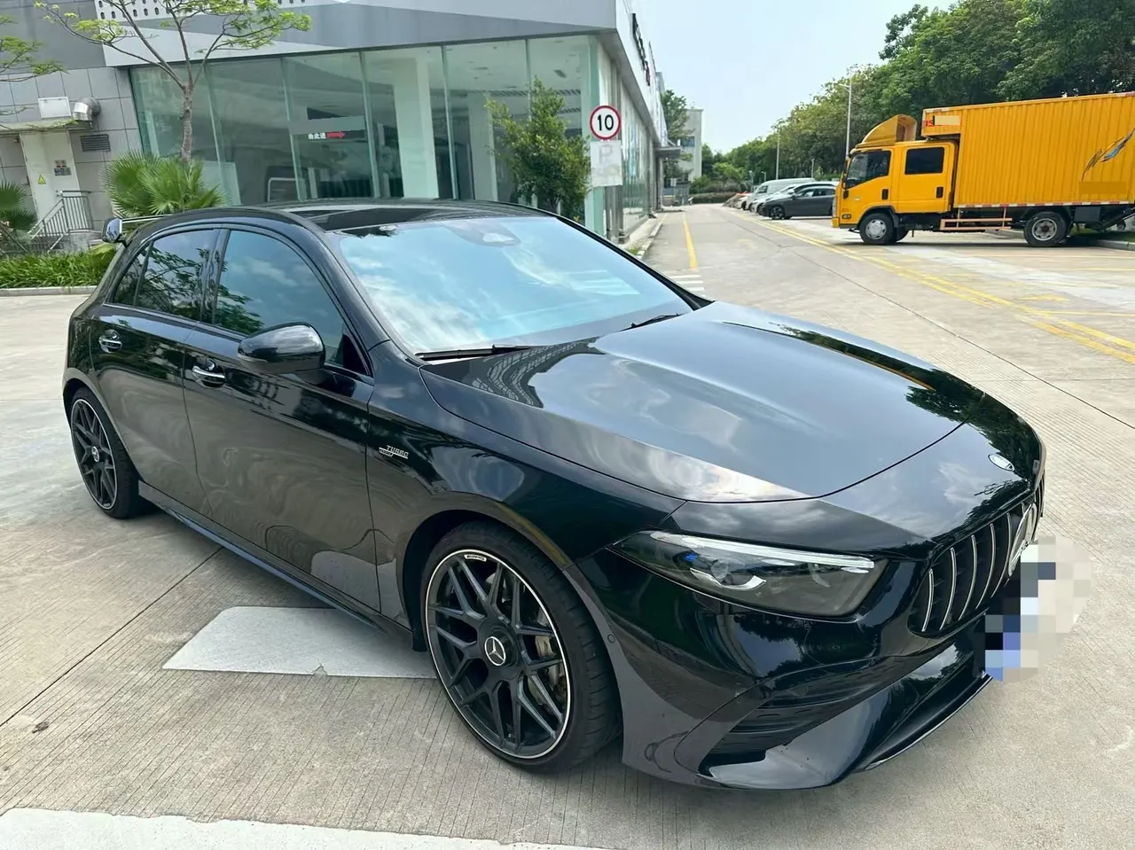Mercedes Benz Class A AMG (Imported) 2024 A 35 AMG 4MATIC 48V 2.0T (Modified) Automatic Gear 3