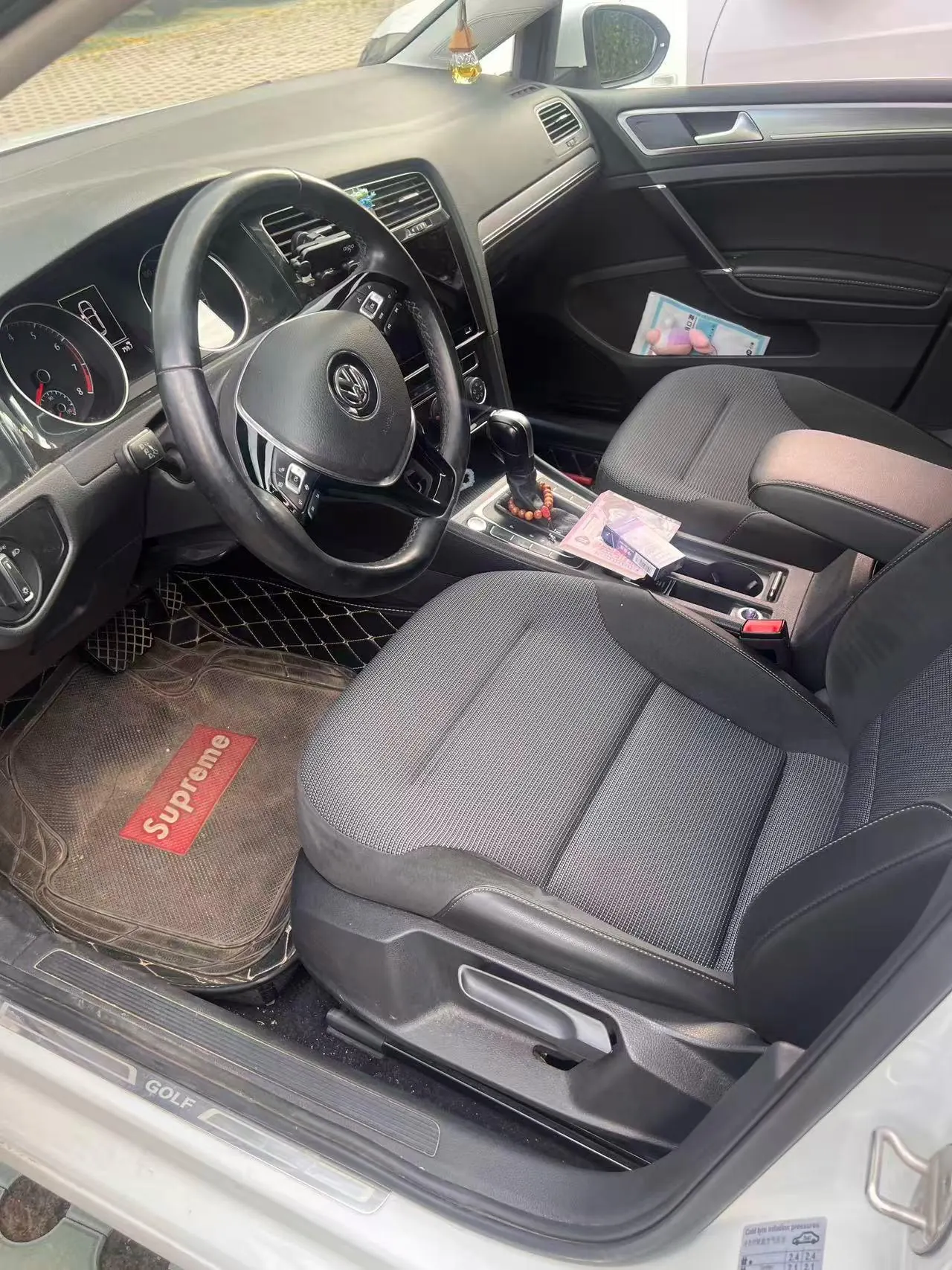 Volkswagen 2020 Golf 7 1.4TSI 280TSI Beloved Edition Comfortable Automatic 2