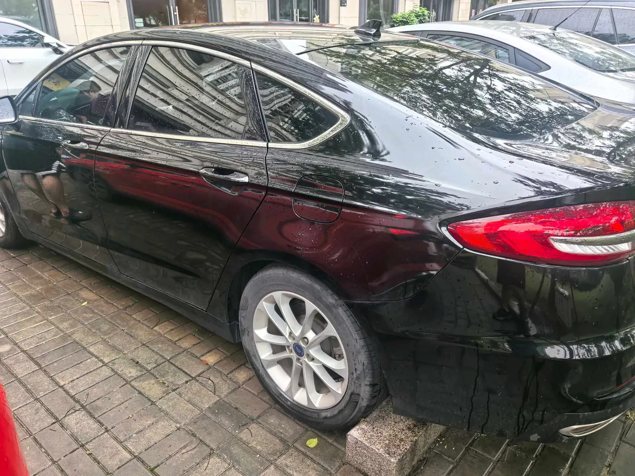 Ford 2020 Mondeo 2.0T EcoBoost 200 luxury automatic gear 8