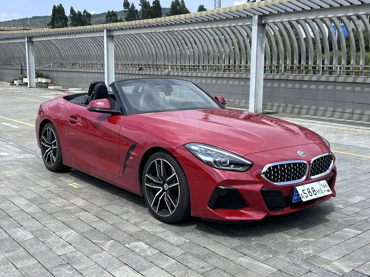 BMW Z4 (Imported) 2020 Z4 sDrive25i 2.0T Silver Cream Limited Edition Automatic Gear 3