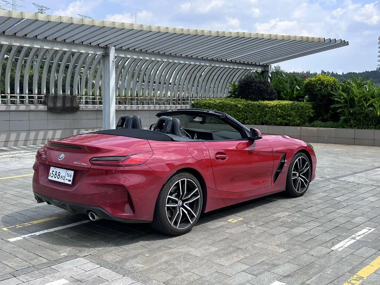 BMW Z4 (Imported) 2020 Z4 sDrive25i 2.0T Silver Cream Limited Edition Automatic Gear 8