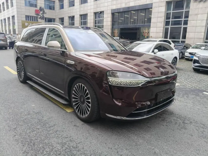 AITO 2025 AITO M9 extended range Ultra version 52kWh6 seat version automatic gear 3
