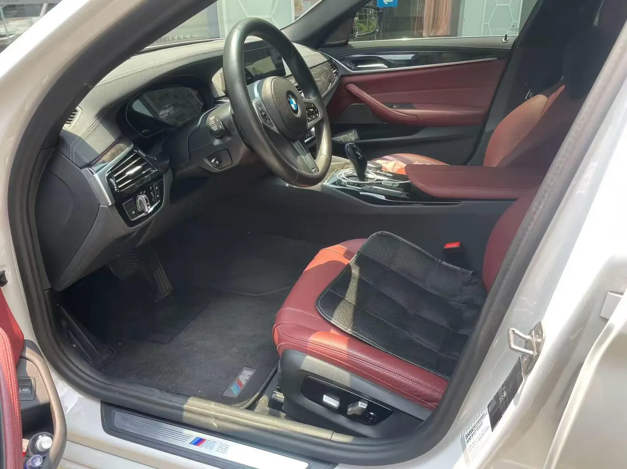 BMW 5 Series 2020 530Li 2.0T Exclusive M Sports Suit Automatic Gear 2