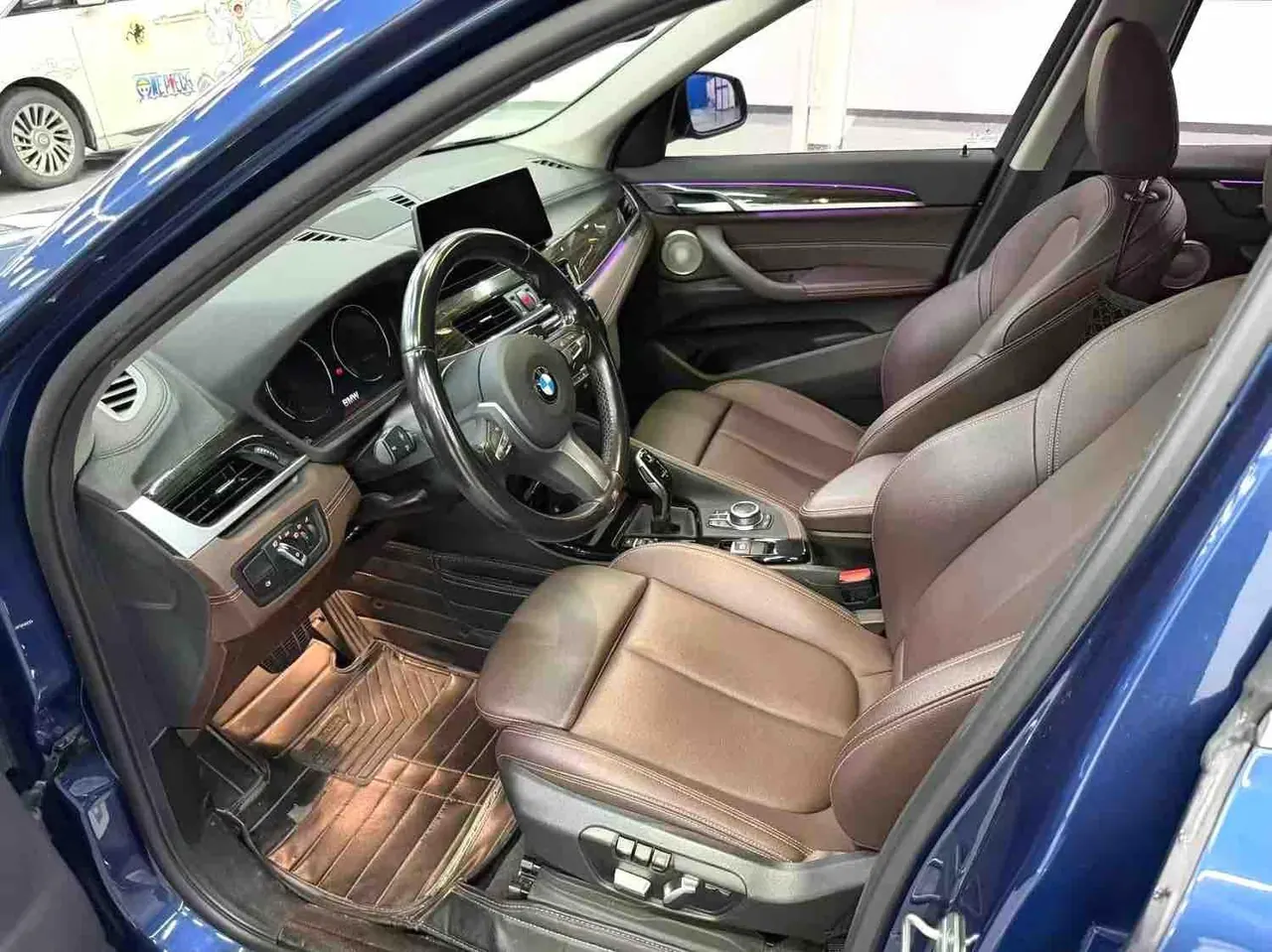 BMW 2021 X1 xDrive25Li 2.0T exclusive automatic gear 2