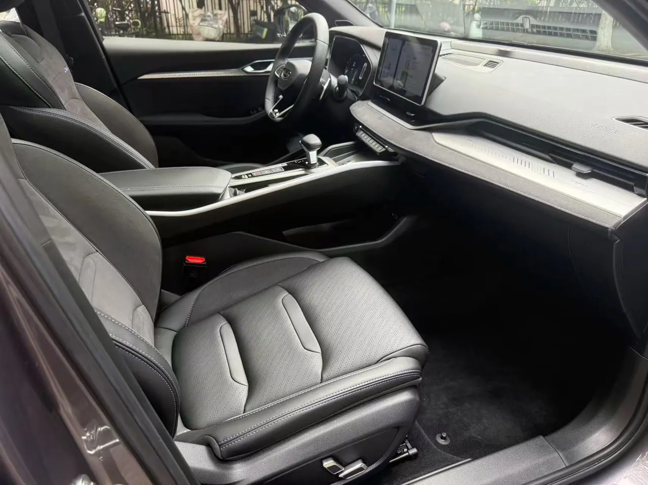 Geely 2024 Xingrui 2.0TD Qingyun Edition Automatic Gear 6