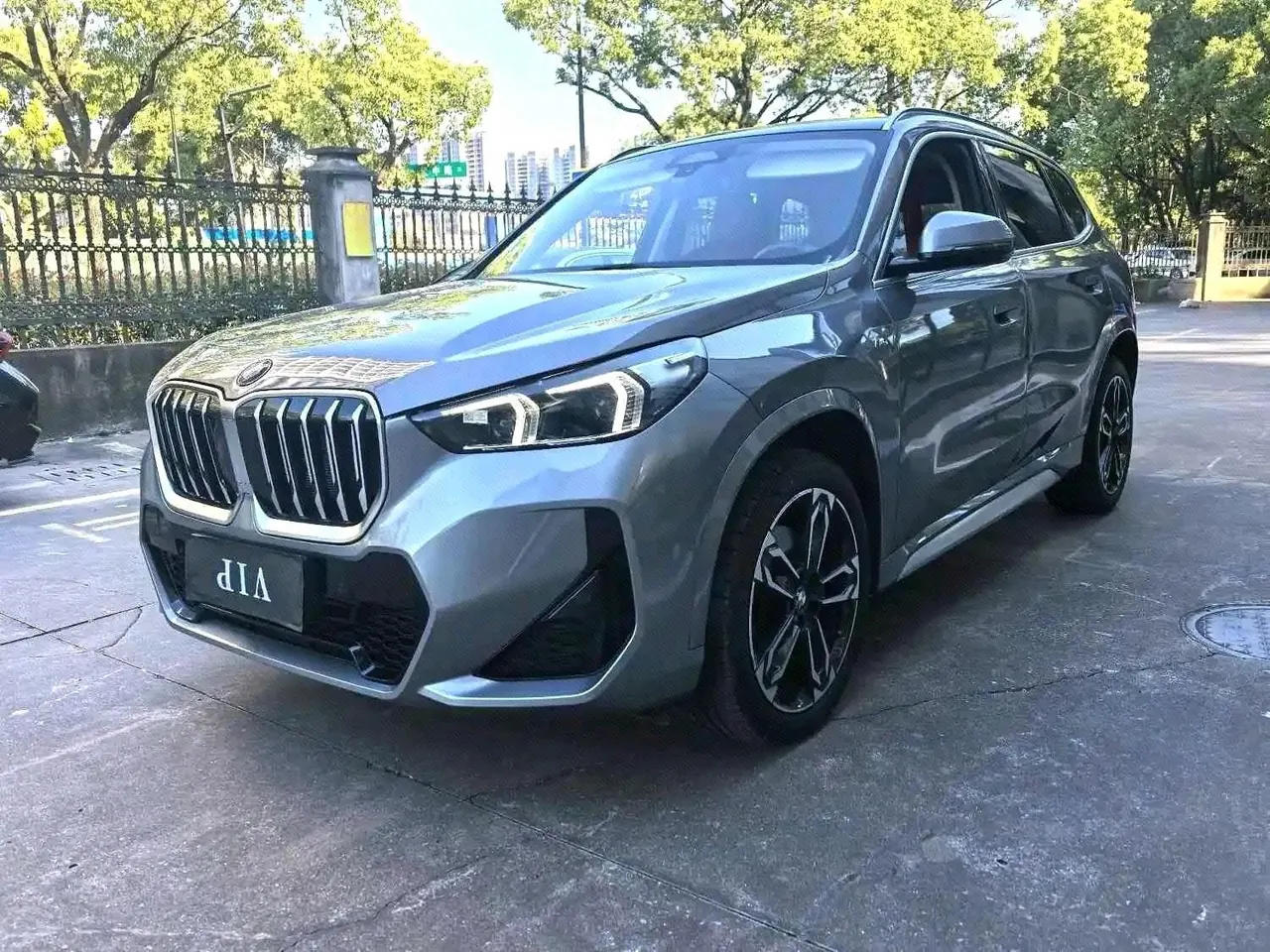 Open image lightbox: BMW 2024 X1 sDrive25Li 2.0T X design set automatic gear