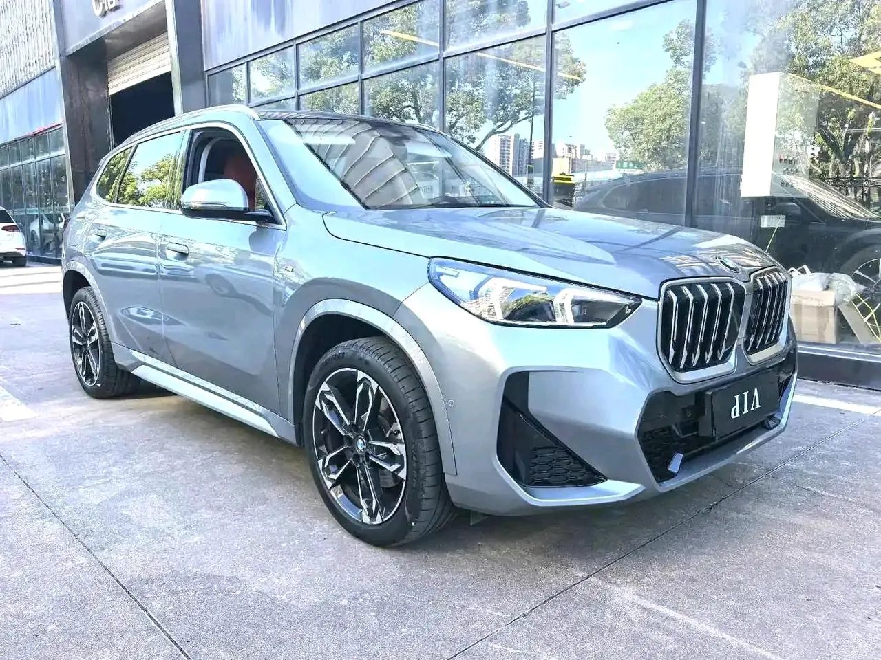 BMW 2024 X1 sDrive25Li 2.0T X design set automatic gear 3
