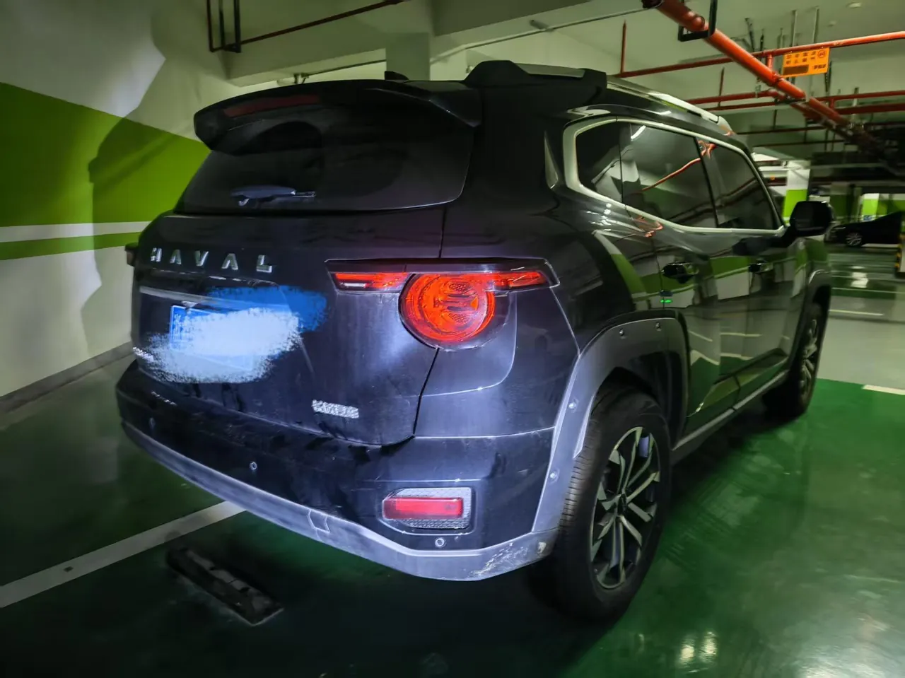 Haval 2023 big dog 2.0T two-wheel drive Chaoye version Plus automatic gear 3