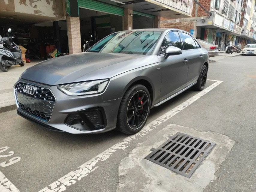 Open image lightbox: Audi 2020 A4L 2.0TFSI 40TFSI Quattro Deluxe Dynamic Automatic