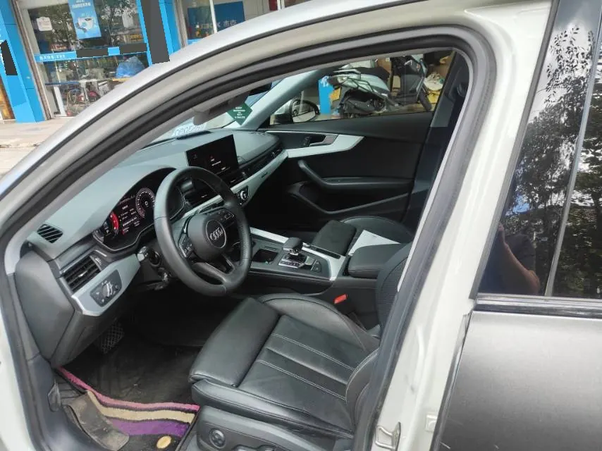 Audi 2020 A4L 2.0TFSI 40TFSI Quattro Deluxe Dynamic Automatic 10