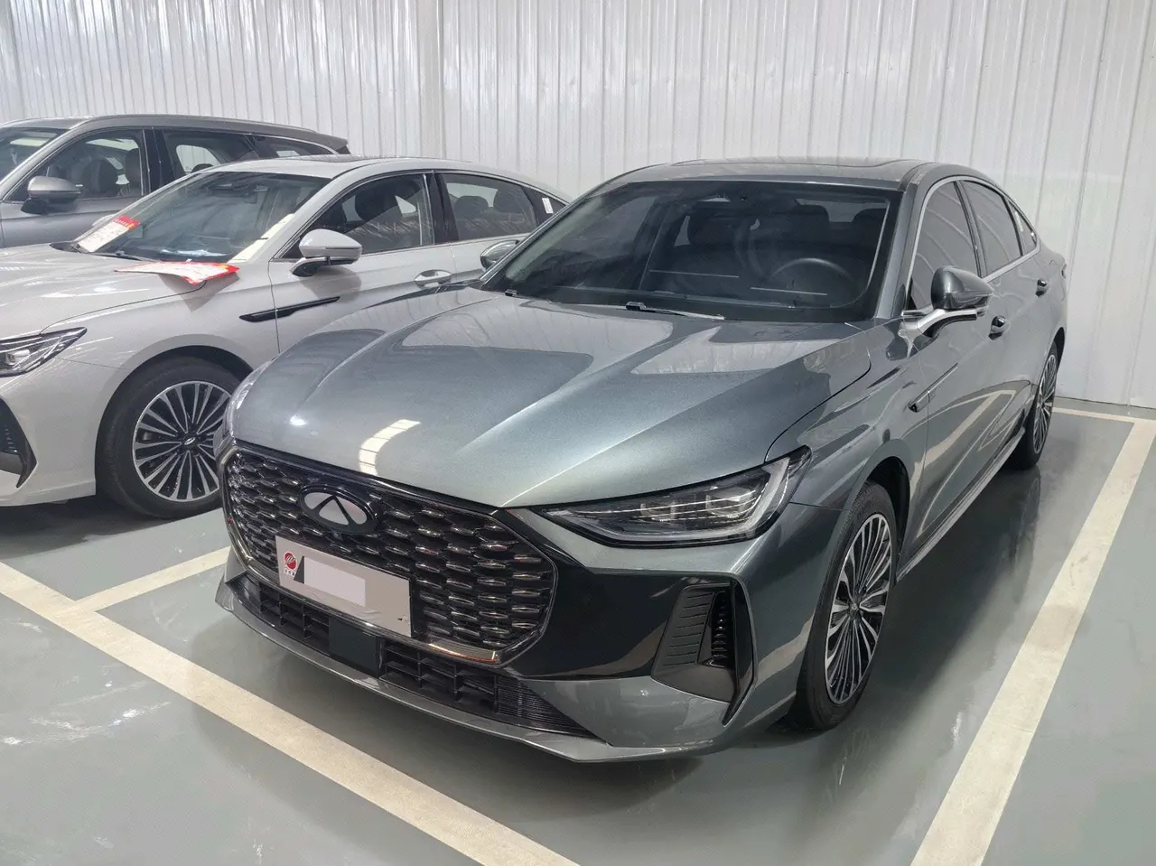 Chery 2025 Fengyun A8L 1.5TGDI 145km Luxury Automatic Gear - View 1