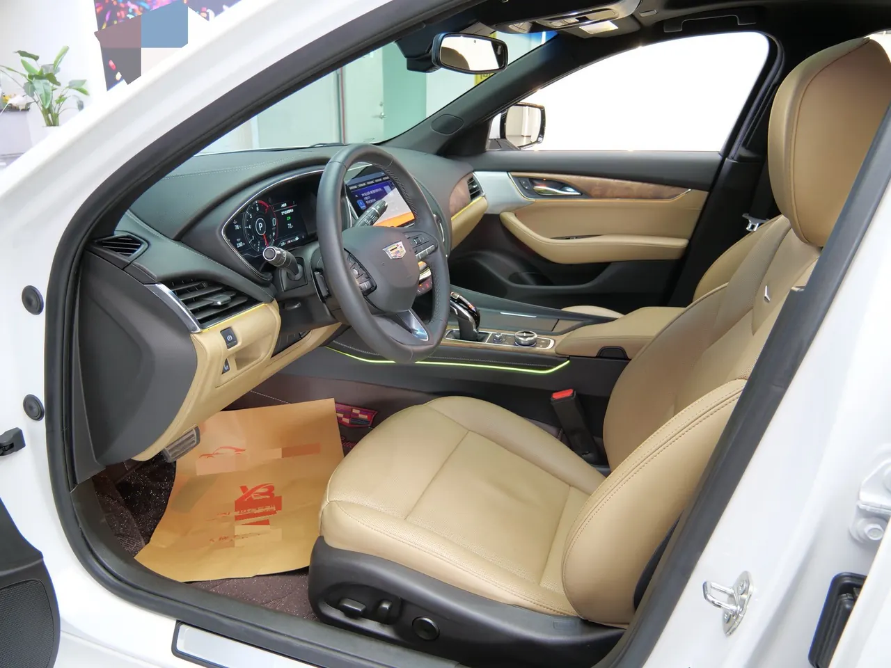 Cadillac 2024 CT5 2.0T 28T honorable automatic gear 5