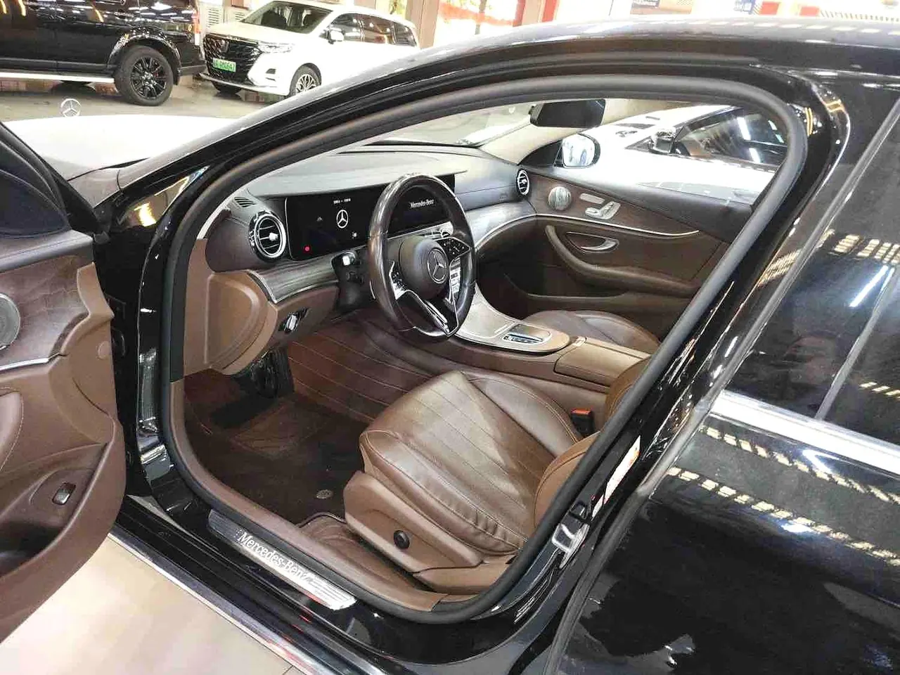 Mercedes Benz E-Class 2021 E 300 L 2.0T Fashion Automatic Gear 4