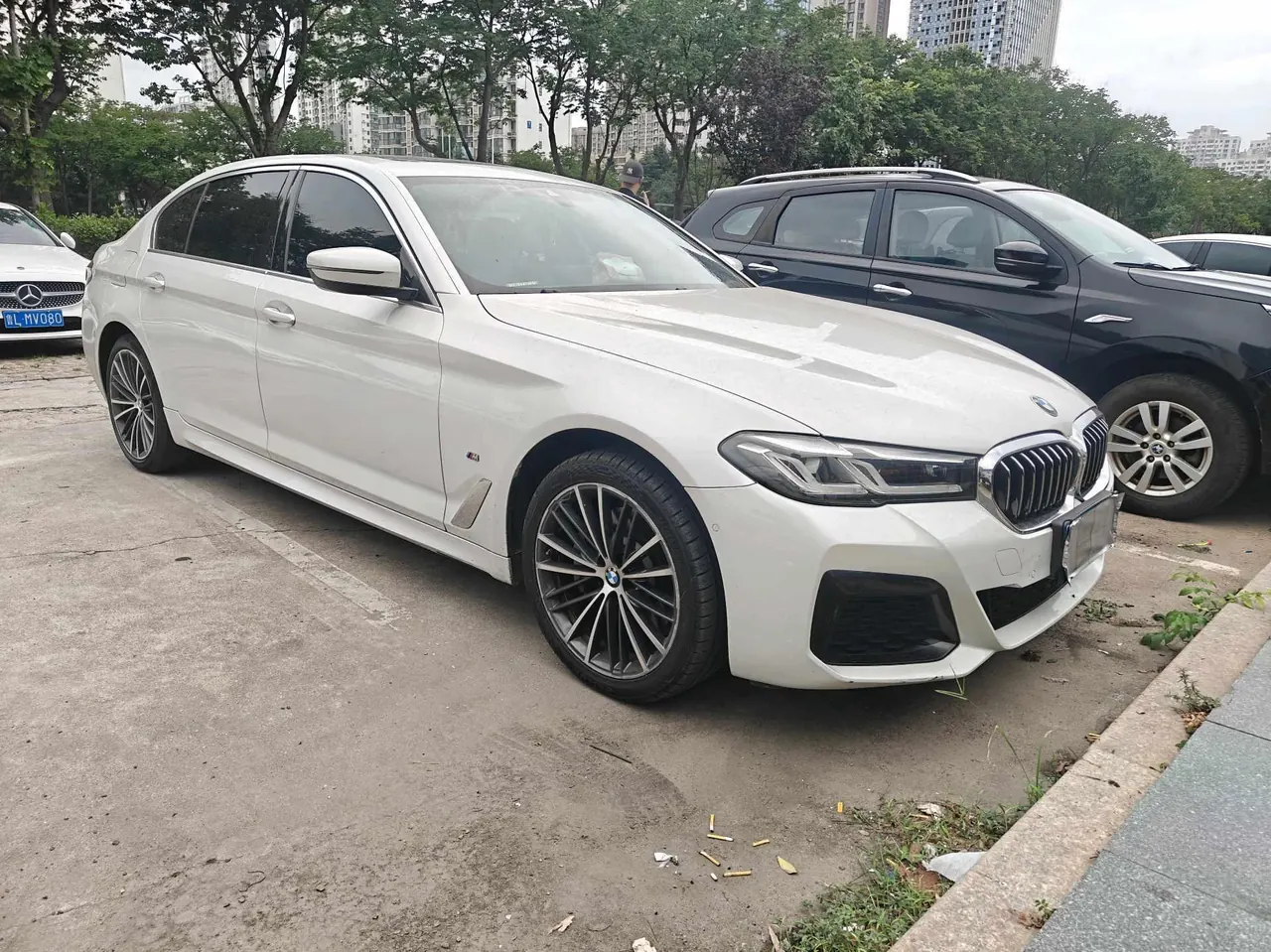 BMW 5 Series 2021 530Li 2.0T Leading M Sports Suit Automatic Gear 2