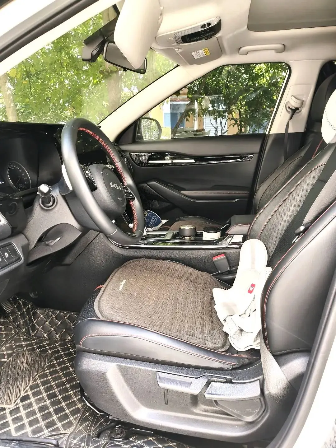Kia 2021 KX3 (Aopao) 1.5 Stepless Trend Edition Automatic Gear 4