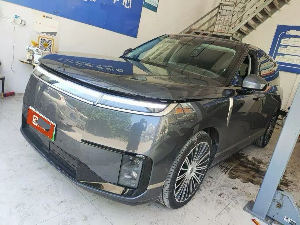 Open image lightbox: Xpeng 2026 GX 1585 Four-Wheel-Drive Ultra Flagship Model Automatic Transmission