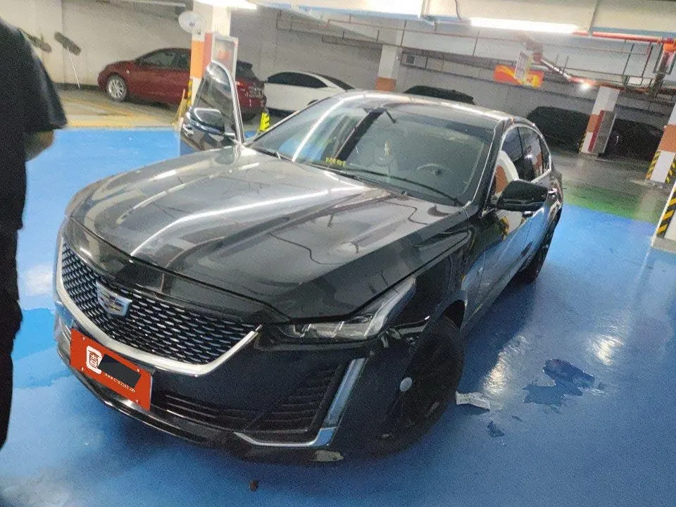 Open image lightbox: Cadillac 2022 CT5 2.0T 28T luxury automatic gear