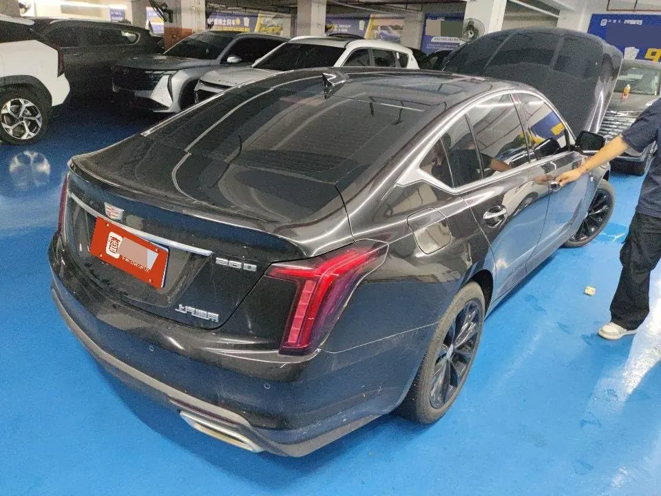Cadillac 2022 CT5 2.0T 28T luxury automatic gear 3