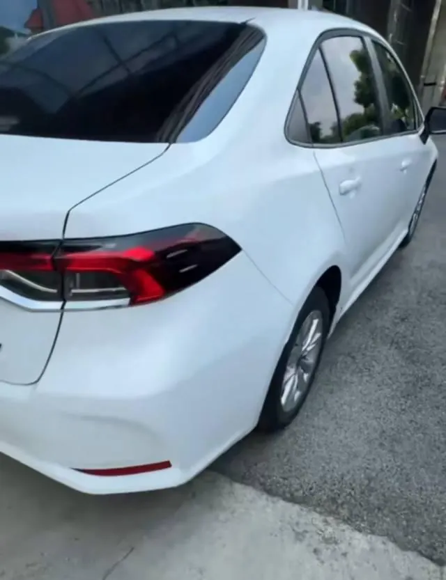 Toyota 2021 corolla 1.2T stepless elite PLUS version of automatic gear 2
