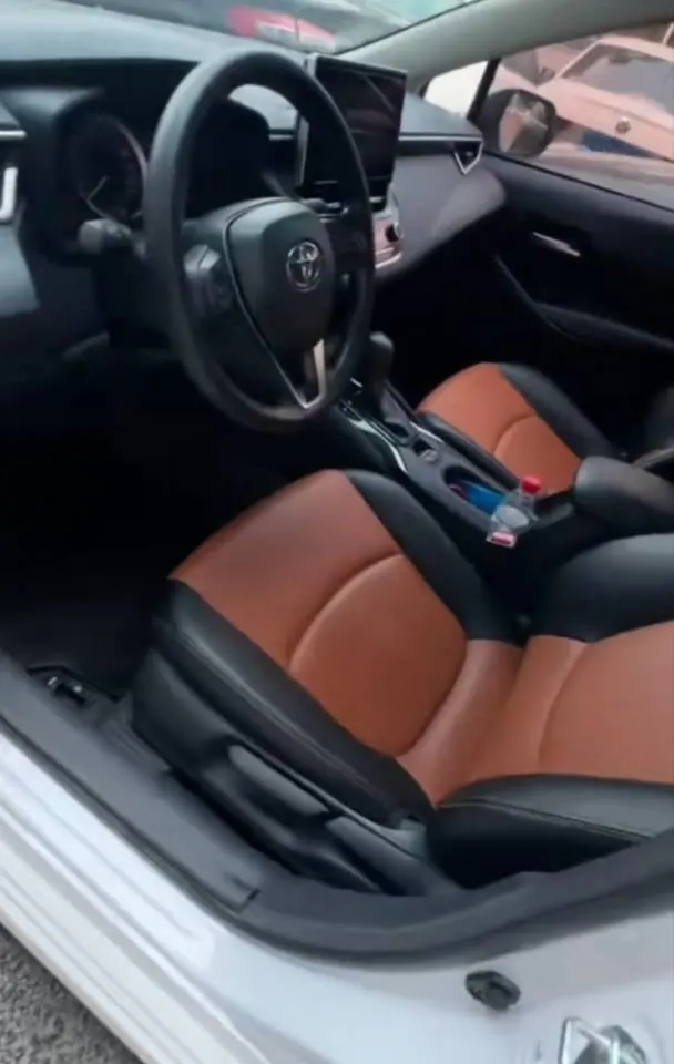 Toyota 2021 corolla 1.2T stepless elite PLUS version of automatic gear 4