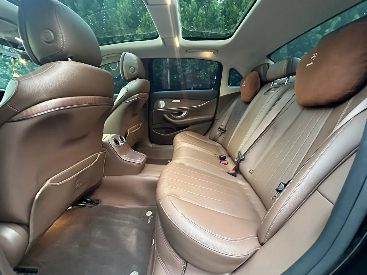 Mercedes Benz E Class 2021 E 260 L 2.0T (changed) automatic gear 6