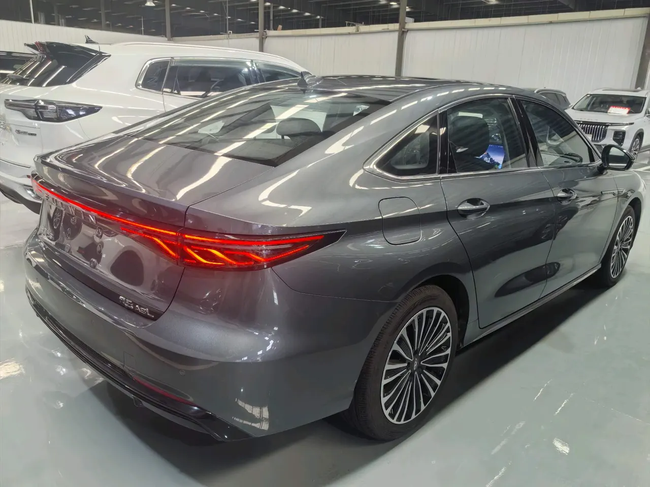 Chery 2025 Fengyun A8L 1.5TGDI 145km Luxury Automatic Gear 7