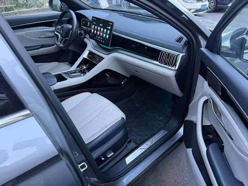 BYD Song PLUS New Energy 2021 Song PLUS DM-i 1.5 Stepless 110KM Flagship PLUS Automatic Gear 5