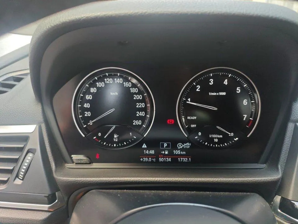 BMW 1 Series 2020 120i 1.5T M Sports Suit Automatic Gear 4