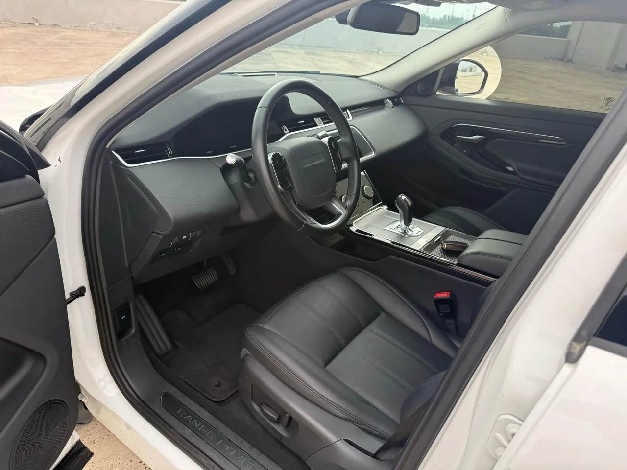 Land Rover 2020 Range Rover Aurora 48V 2.0T 249PS Youth Edition Automatic Gear 4