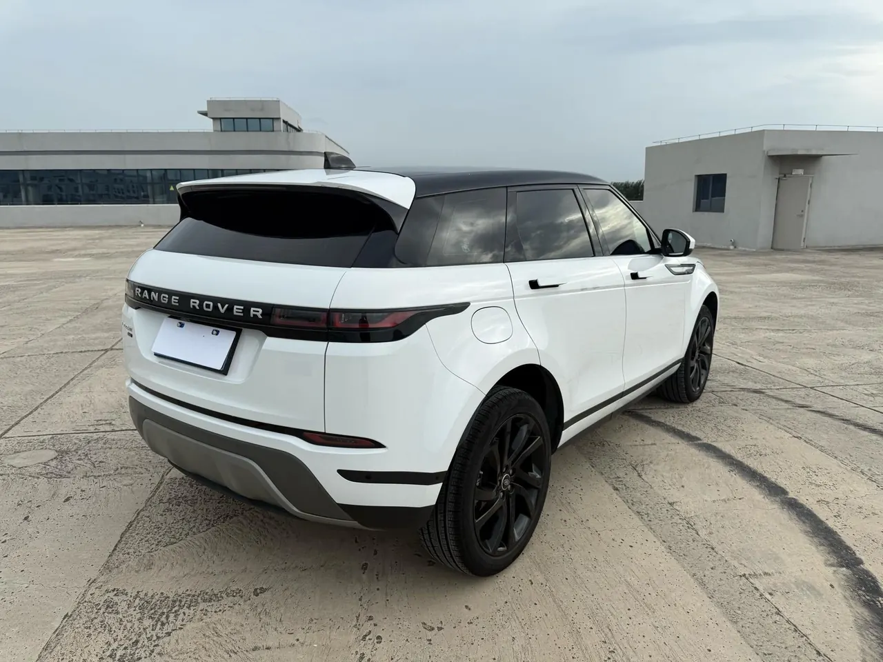 Land Rover 2020 Range Rover Aurora 48V 2.0T 249PS Youth Edition Automatic Gear 9