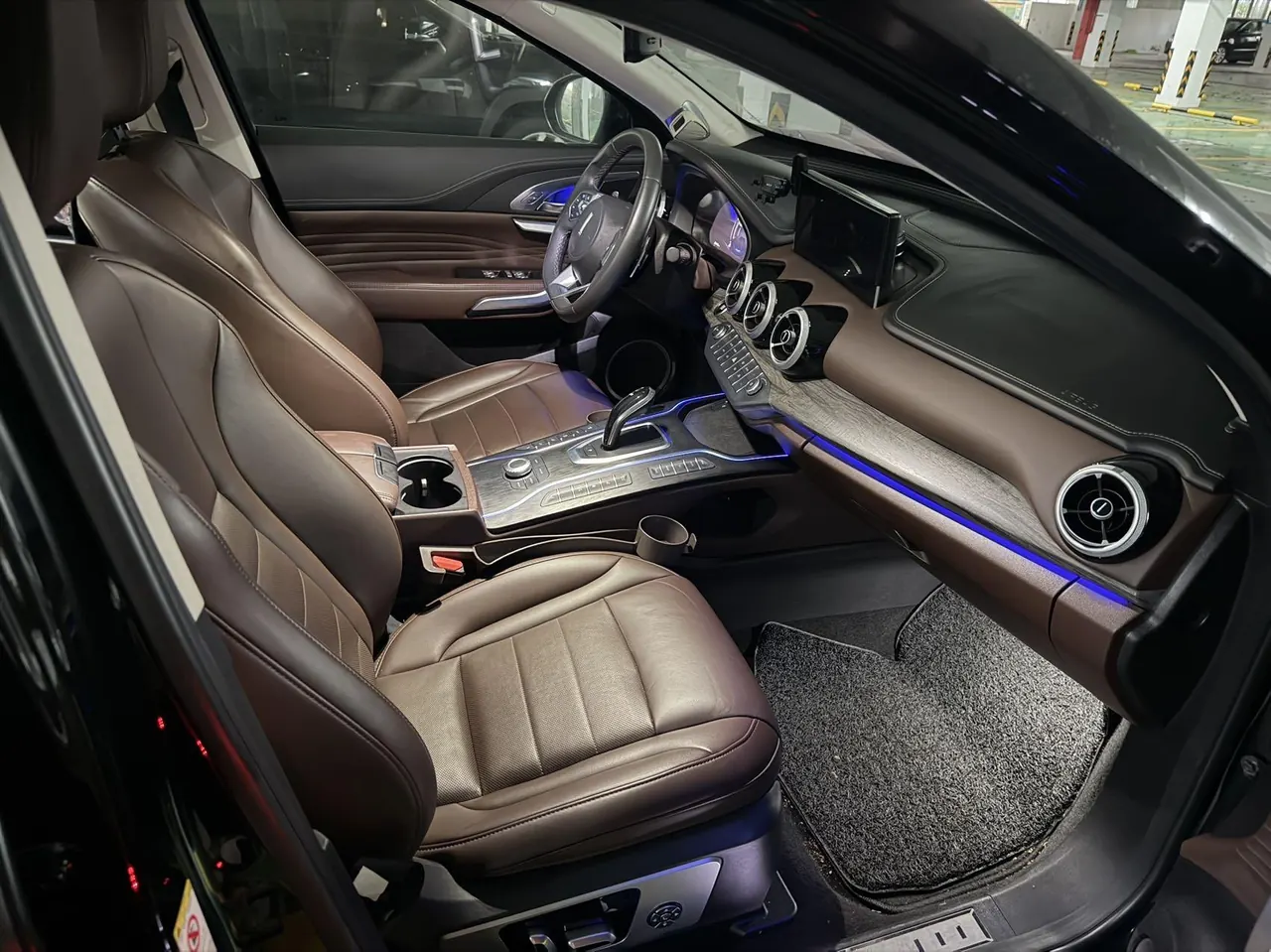 WEY VV7 New Energy 2020 VV7 PHEV 2.0T Flagship Automatic Gear 4