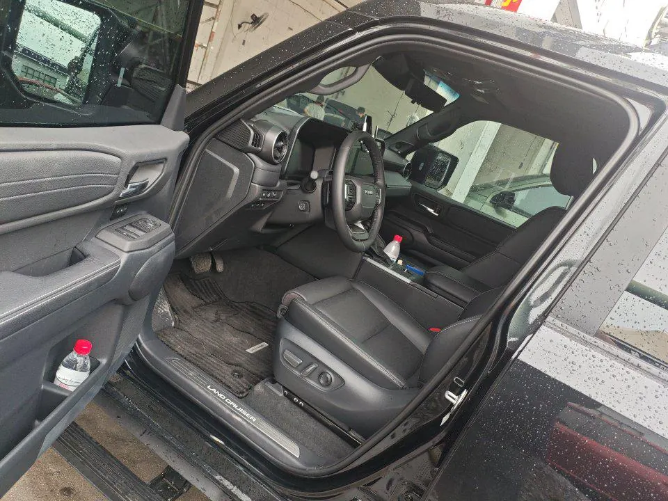 Toyota 2025 Prado HEV 2.4T Flagship VX Edition 5-seat Automatic 8