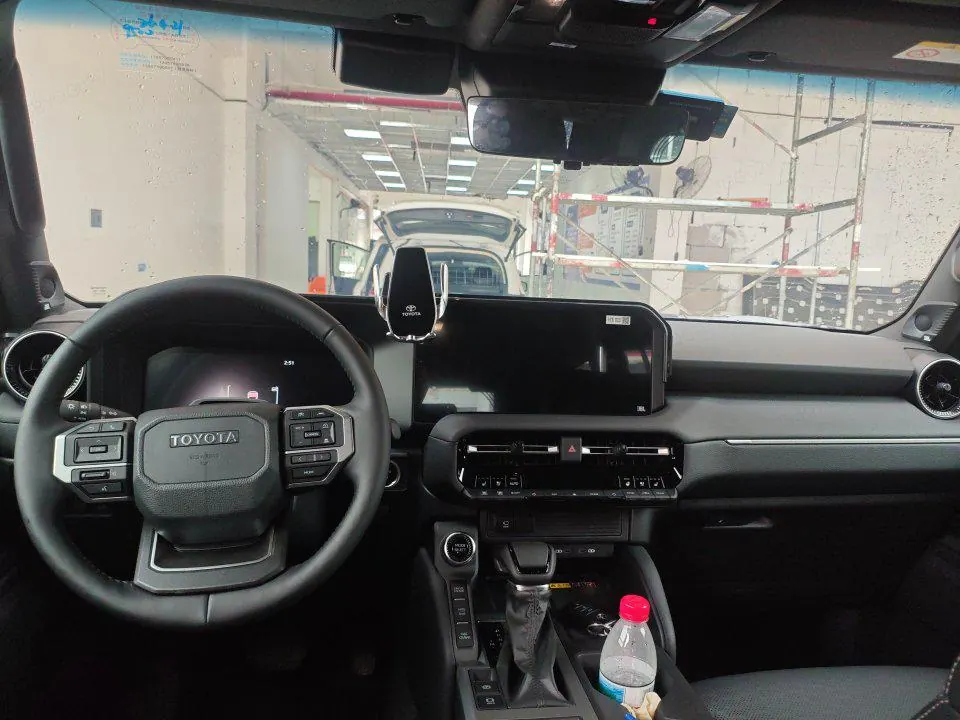 Toyota 2025 Prado HEV 2.4T Flagship VX Edition 5-seat Automatic 9