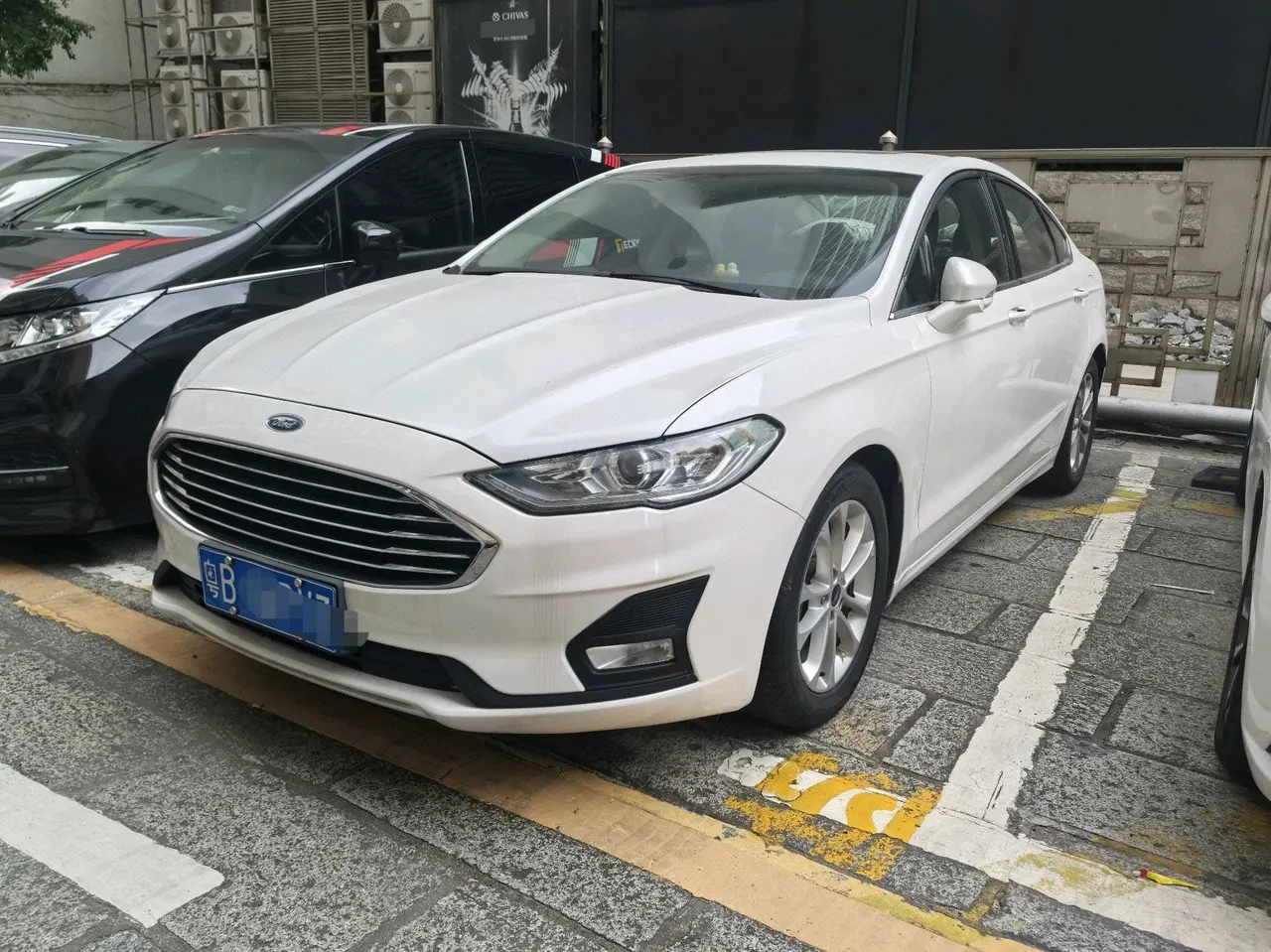 Open image lightbox: Ford 2020 Mondeo 1.5T EcoBoost 180 Luxury Automatic Gear