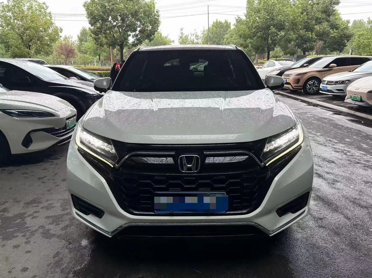 Honda 2020 UR-V 2.0T 370TURBO two-drive elegant version of automatic gear 2