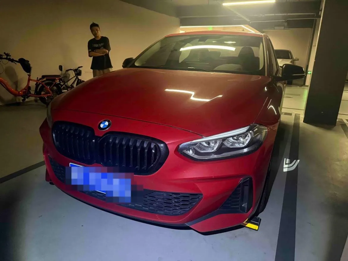 BMW 1 Series 2021 125i 2.0T M Sports Obsidian Night Edition (Changed) Automatic Gear 2