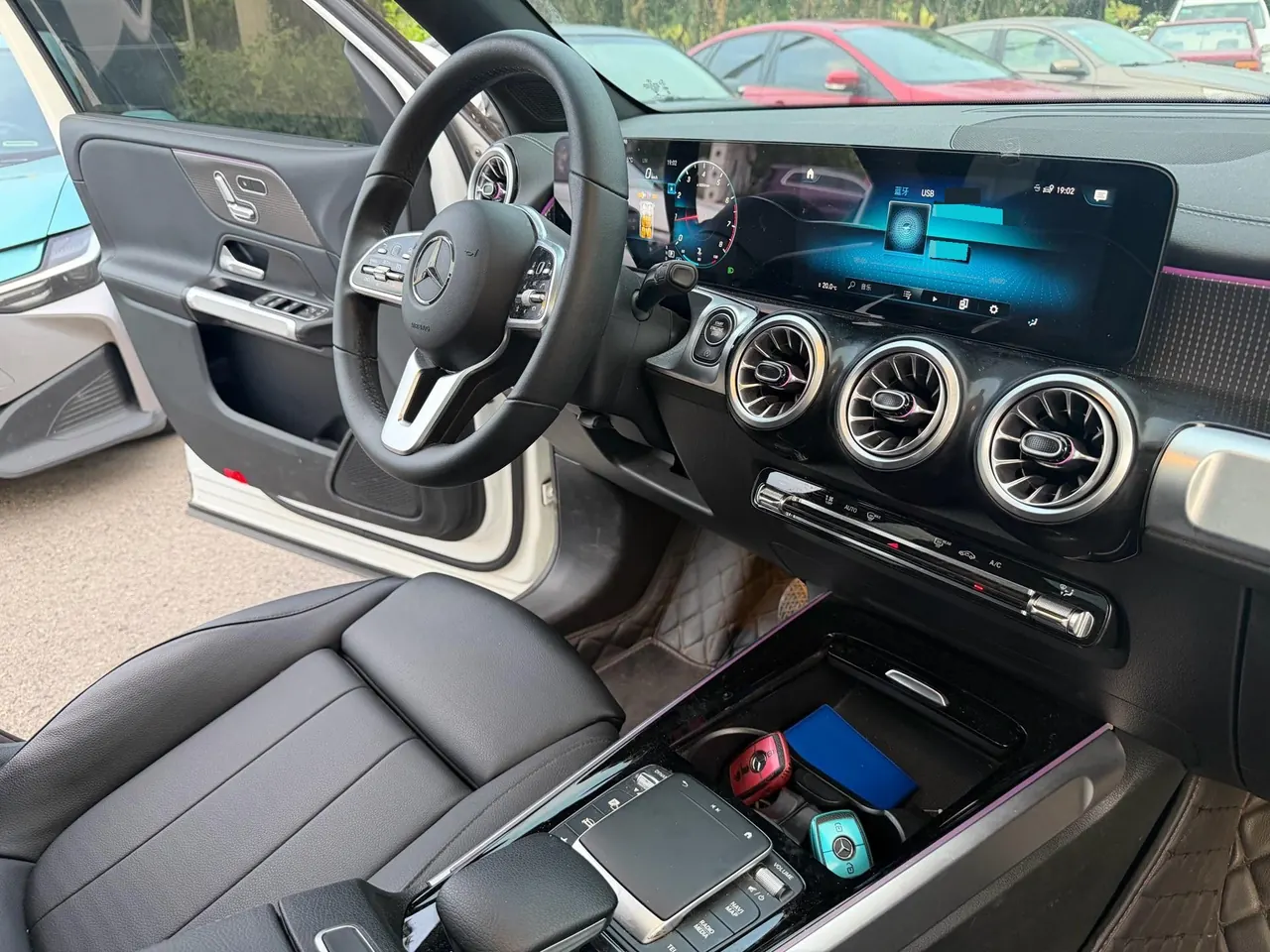 Mercedes Benz 2021 GLB 200 1.3T Fashion Automatic 8