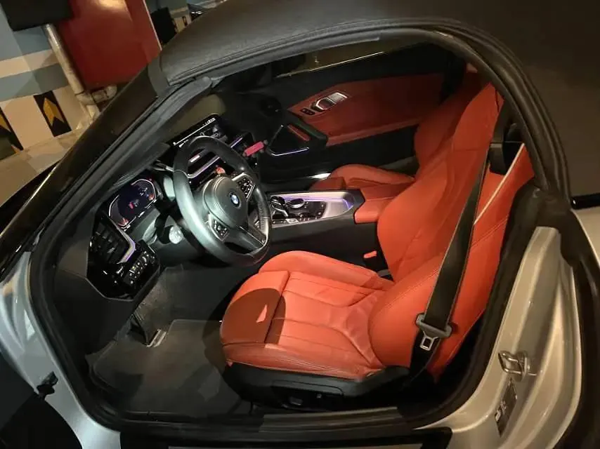 BMW Z4 (Imported) 2022 Z4 sDrive25i 2.0T M Sports Obsidian Night Suit Automatic Gear 4