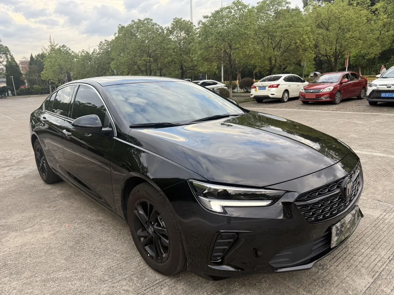 Buick 2025 Regal 1.5T 25T Super Edition Automatic Gear 3